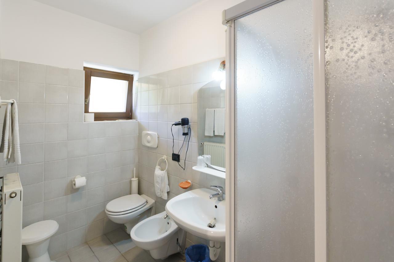 Albergo Roncone Esterno foto