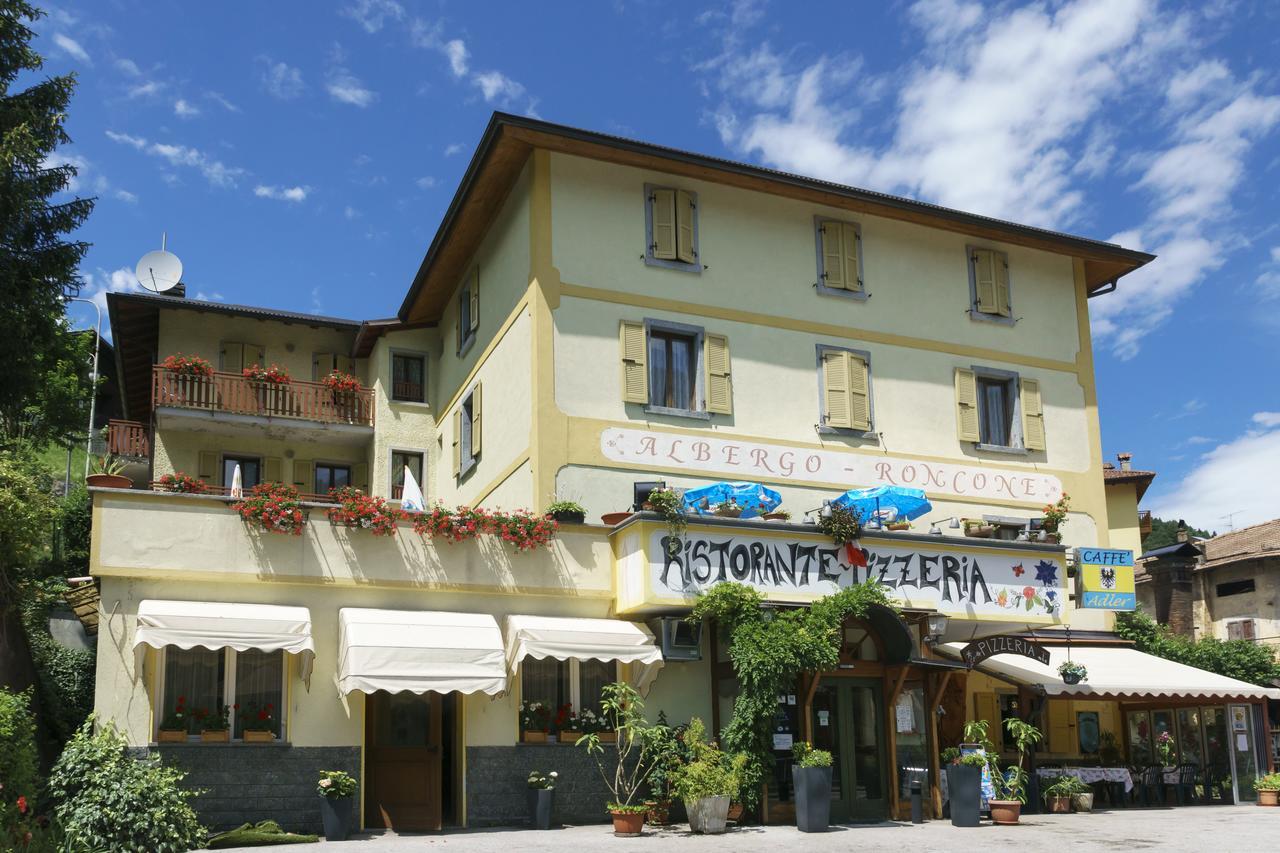 Albergo Roncone Esterno foto