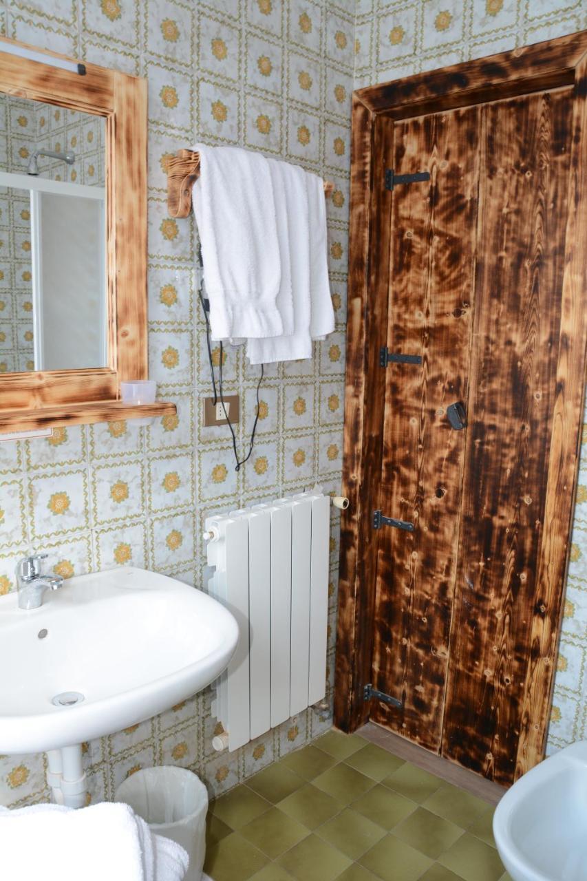 Albergo Roncone Esterno foto