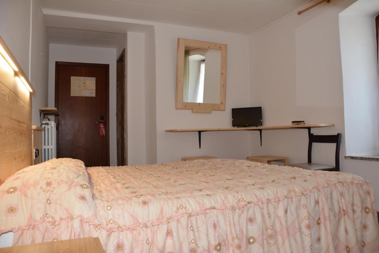 Albergo Roncone Esterno foto
